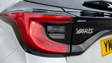 Toyota Yaris 1.5 Hybrid Design 5dr CVT Hybrid Hatchback